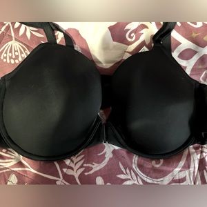 Torrid 38 D NWT T-SHIRT LIGHTLY LINED FRONT CLOSE WIDE BACK BRA